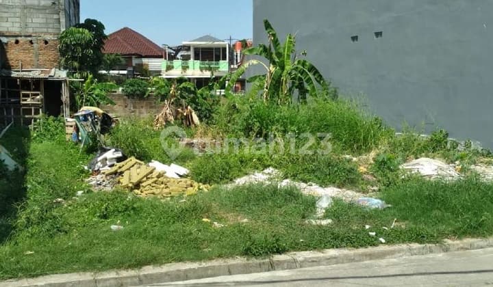 Land for Sale, Spacious Near Jatiwarna Toll Road Bekasi