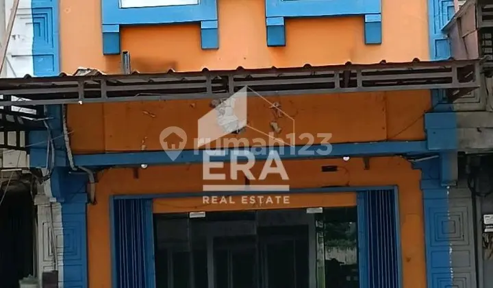 Ruko Hadap Jalan Raya Dekat Mall Living World dan Gerbang Tol
