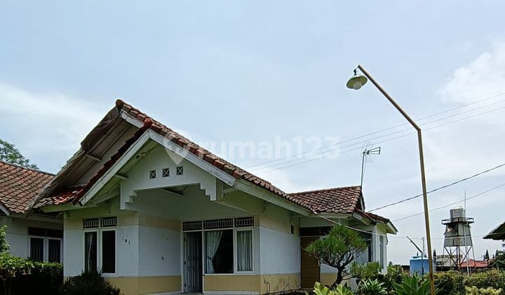 Dijual Murah Villa Puncak Bersih Posisi Hoek