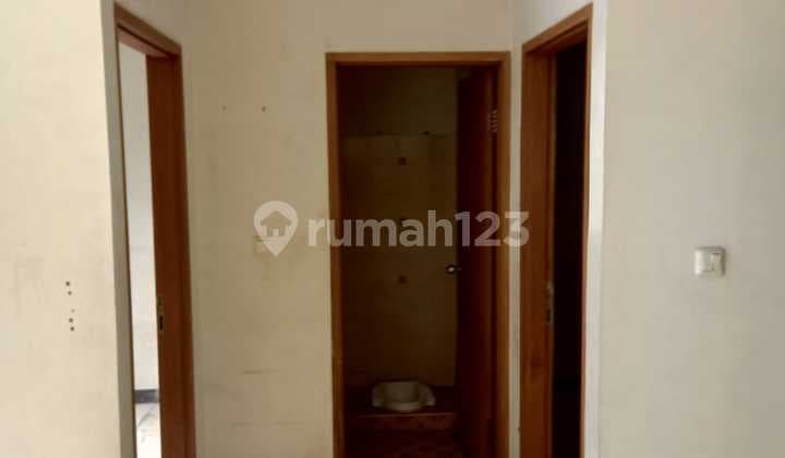 For Sale Clean And Well-Maintained House ....