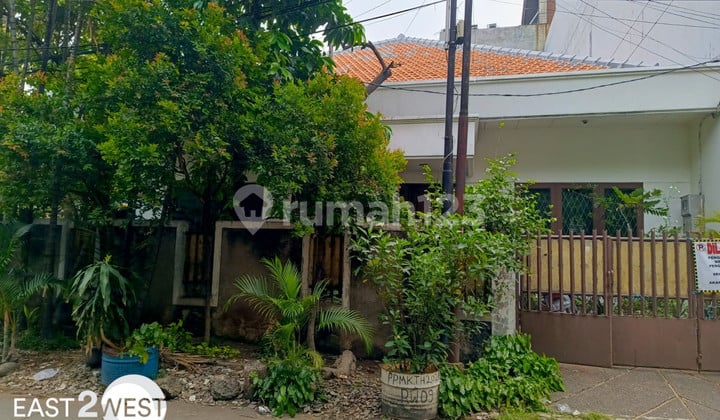 Jual Rumah Bisa Buat Kost Jalan Tawakal Raya Grogol Jakarta Barat
