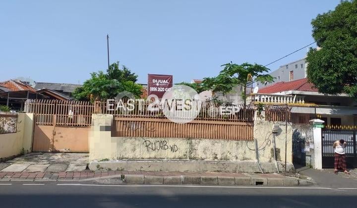 Rumah Bebas Banjir Jalan Raya Kebon Jeruk Jakarta Barat