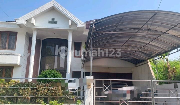 Luxury House in Sidoarjo Housing Luxury House in Sidoarjo Housing