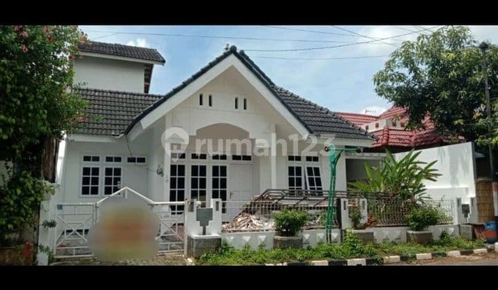 Dijual Rumah Srondol Bumi Indah