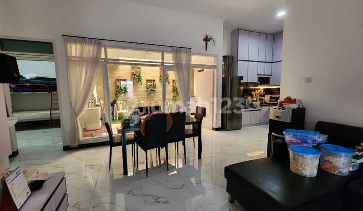 Rumah Nyaman Minimalis di Batununggal Kota Bandung