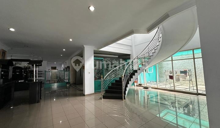 Rumah Luas Mewah Siap Huni di Cibaduyut Bandung