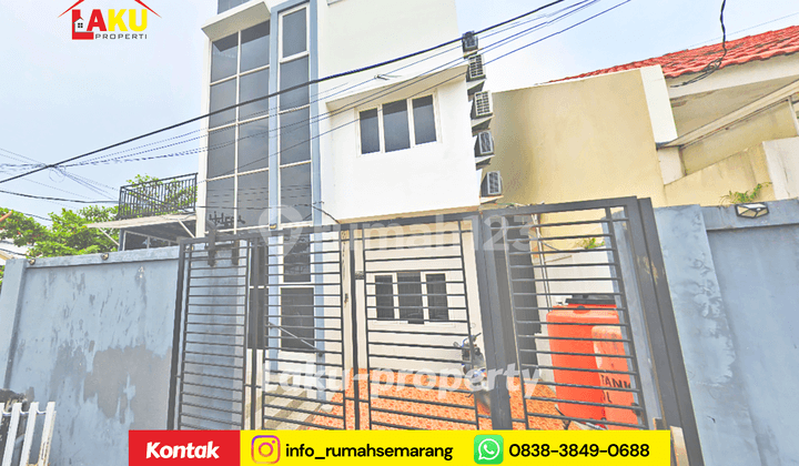 BEST DEAL! Rumah Mewah 3 Lantai LT 120m² di Panggung Lor - Harga Promo