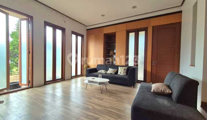 Disewakan Rumah Minimalis Nyaman Terawat di Setra Duta Bandung