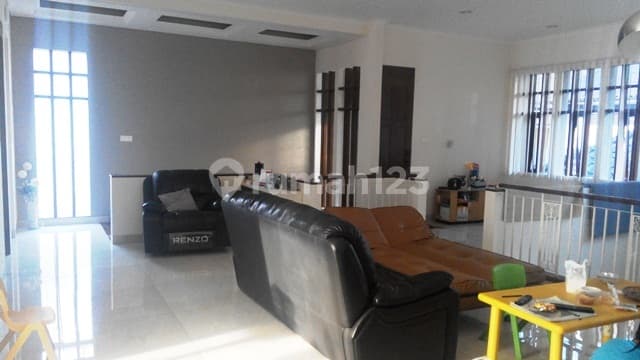 Dijual / Disewakan Rumah Minimalis Bagus di Setra Murni Bandung
