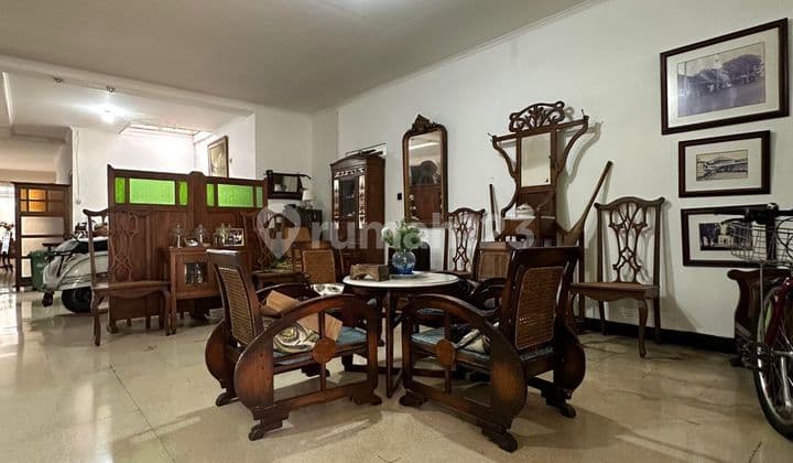 Rumah Bagus SHM di Wijaya, Jakarta Selatan