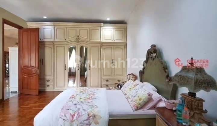 Rumah SCBD, Jakarta Selatan Bagus Semi Furnished SHM