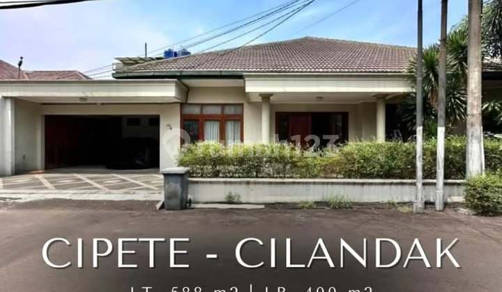 Rumah Bagus Unfurnished Cipete, Jakarta Selatan