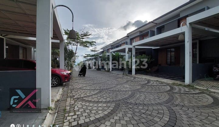 For Sale Ready-to-Occupy Minimalist House in Bali Garden Awiligar Cigadung Dago Bandung