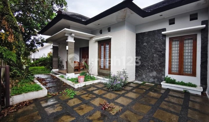 DIJUAL Rumah MEWAH Klasik di Turangga Buahbatu dkt ke TSM Bandung