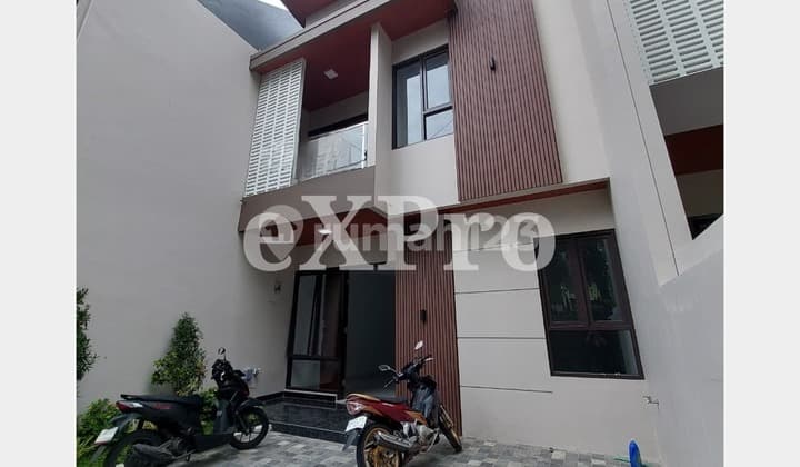 Rumah Baru bisa KPR di Komplek Cigadung Dago Bandung Dkt ke Borma