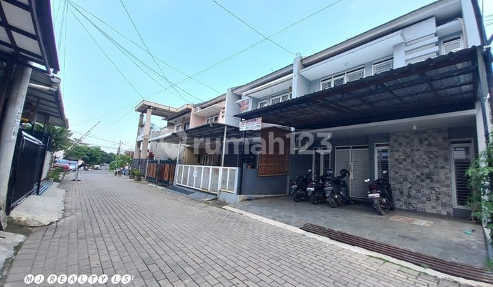 Affordable Ready-to-Occupy Cluster House in Setra Dago Antapani Bandung