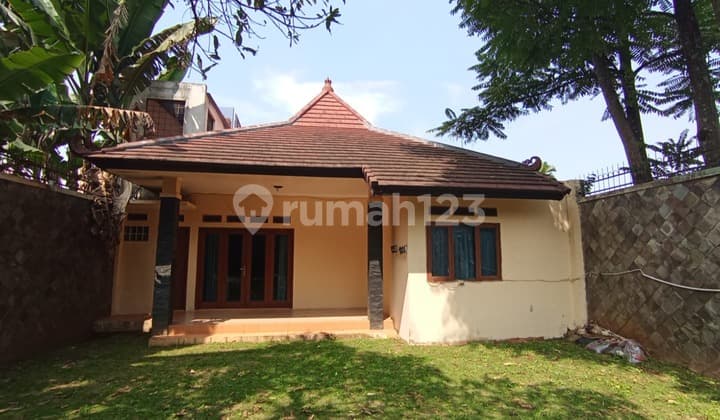 Rumah Asri Terawat di Cigadung Dago Dkt Akses Tol Pasteur Bandung