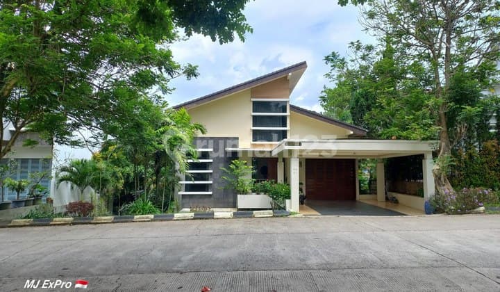 Rumah Villa Mewah di Resort Dago Pakar Dkt Hotel Indigo Bandung