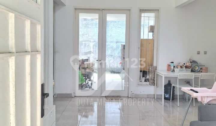 Rumah Dijual Cepat Hook di Graha Raya Tangerang Siap Huni