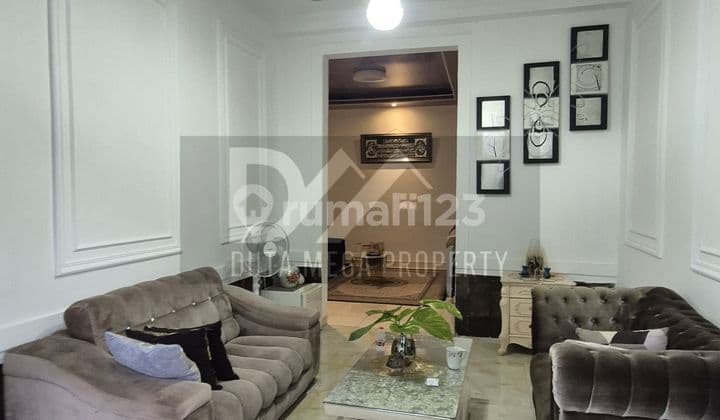 Rumah Dijual Tanah Luas di Graha Raya Tangerang