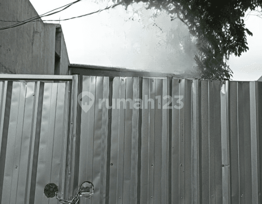 Tanah Kavling di Meruya Utara Jakrta Barat Strategis Nego Tipis