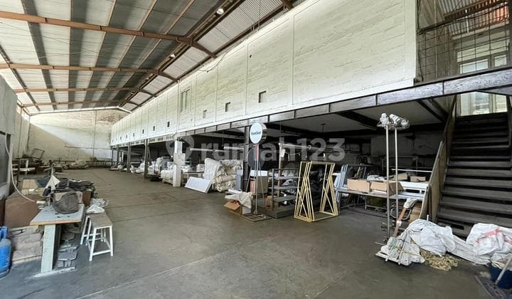 Gudang Siap Pakai Dekat Exit Pintu Tol Baros Bandung