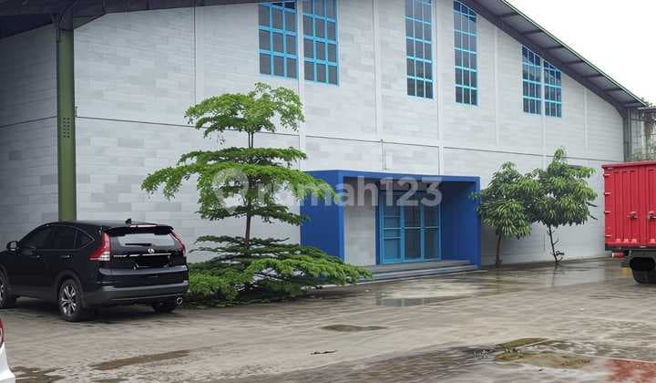 Gudang Bersih Terawat Siap Pakai di Padalarang