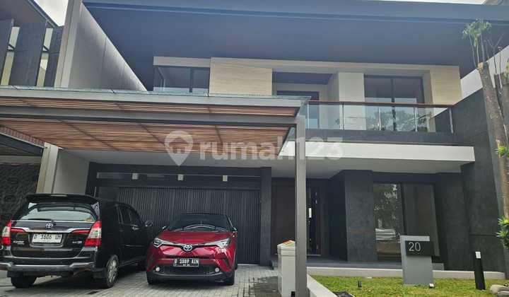 Rumah Lux Siap Huni Kawasan Elite di Summarecon Bandung