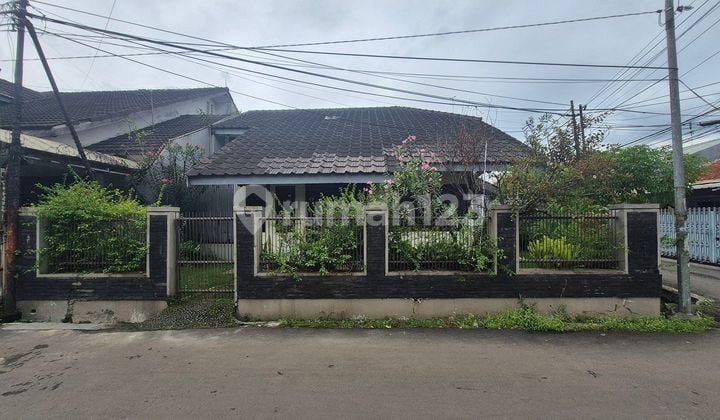 Rumah Hook Strategis di Ancol Timur Moh Ramdan Bandung