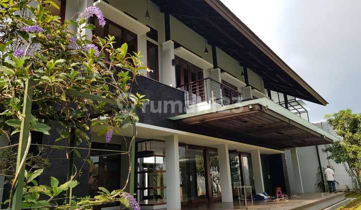 Rumah Mewah Siap Huni di Dago Pakar Bandung