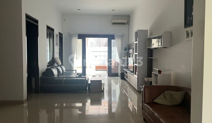 Rumah Istimewa dan Siap Huni di Batununggal Indah Bandung
