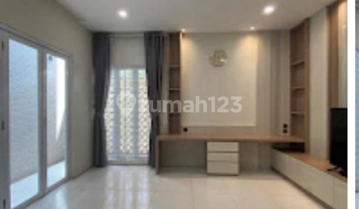 Modern Lux Minimalist Strategic House in Muara Bandung