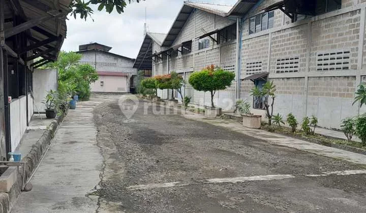 Large Factory with Strategic Area in Tangerang