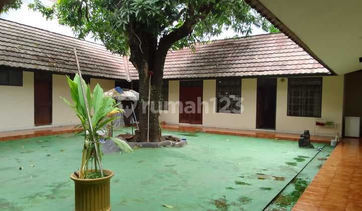 Disewa Rumah Luas Cocok untuk Buka Usaha di Cikini Jakarta Pusat