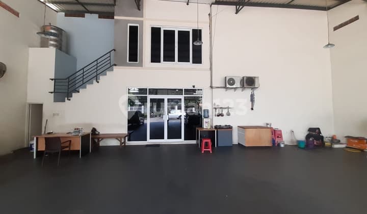 Ruko Babakan Belakang Tangcity Tangerang