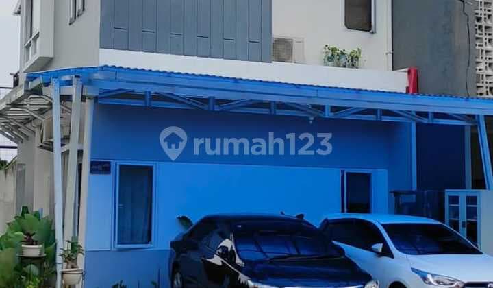 Rumah 3 Lantai Dalam Cluster Lebak Bulus Jakarta Selatan