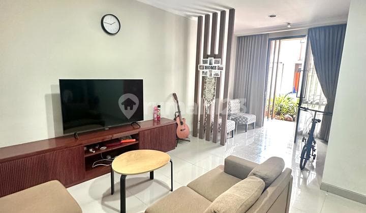 Rumah Dijual Cepat di Cluster Cakep di Kota Wisata