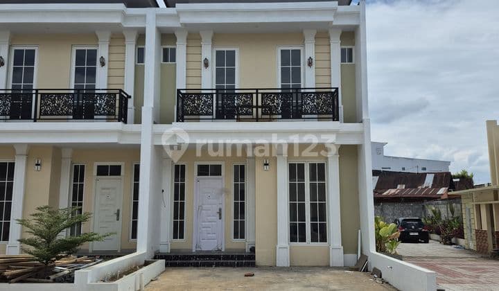 Rumah 2 Lantai Alauddin Dekat Kampus Unismu Makassar