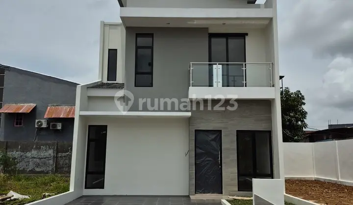 Rumah 2 Lantai Perintis Km 3 Tamalanrea Makassar