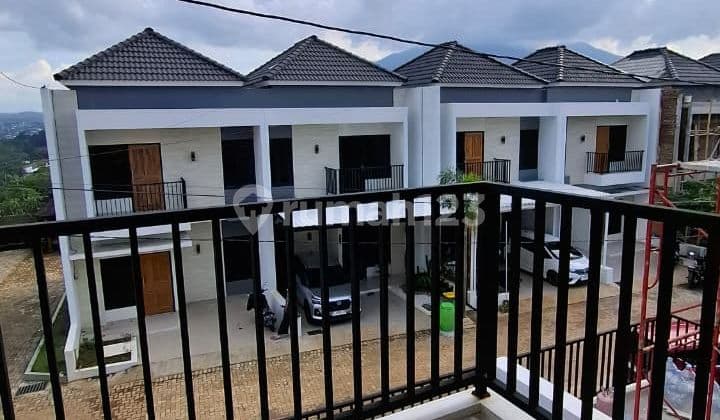 2 Lantai Siap Huni Bangunan Baru Type Balcony di Dawung Pudak Payuhg Banyak Bonus Cash Free Biaya