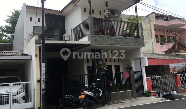 Dijual Rumah 2 Lantai Di Jalan Mranti Banyumanik