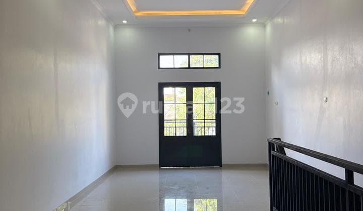 Ruko Baru 2 Lantai Selangah Ke Unnes Gunungpati Cocok Untuk Usaha / Kantor / Cafe / Salon / Butiq