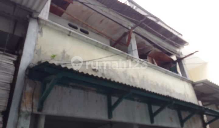 Minimalist House in Tanjung Duren