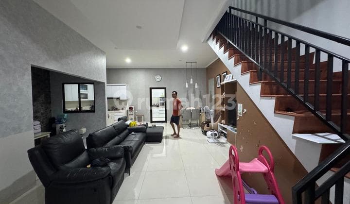 For Sale Nice House 2.5 Floors Flood-Free (Tl)