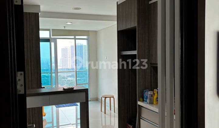 For Sale New Fully Furnished Apartment in Alam Sutera Brooklyn