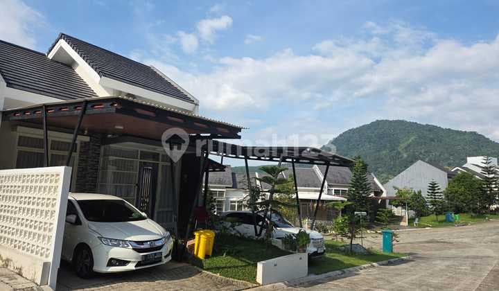 DIKONTRAKAN DISEWA RUMAH BULANAN VIEW TERBAIK FURNISH SENTUL CITY