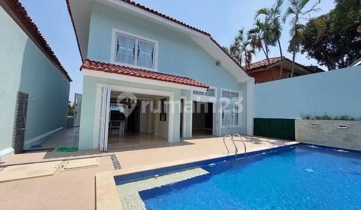 DIJUAL RUMAH PREMIUM KOLAM RENANG NEGO MEDITERANIA SENTUL CITY