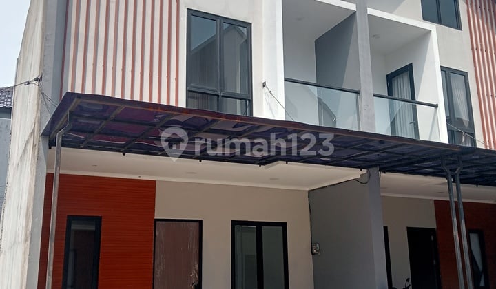 Rumah2 Lantai Nyaman dan Asri Dekat Pintu Tol Sawangan Depok