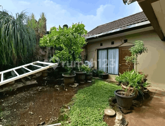 Dijual Rumah Cantik di Kawasan BSD Sektor 12