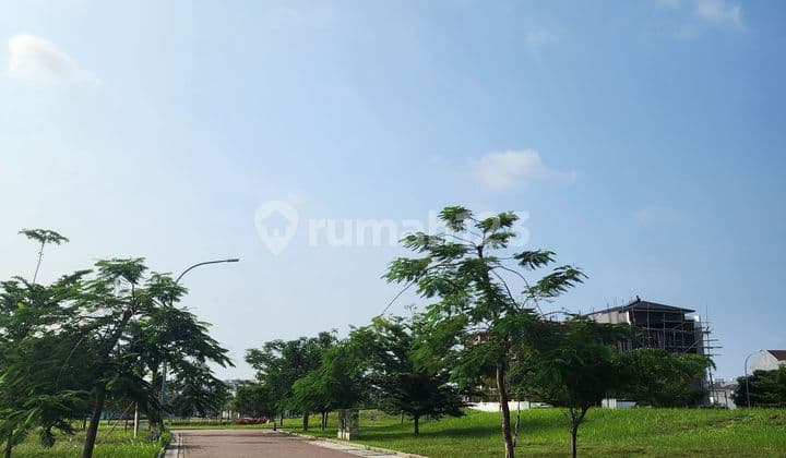 Unit Langka Kavling Golf Island Bentuk Kotak